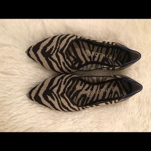 Retired Rothys 8.5 zebra points-worn twice